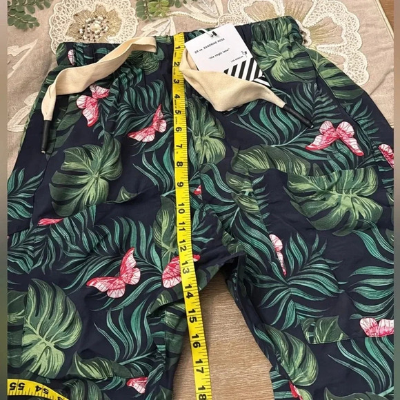 Free People Sandrine Rose Bush Pants Size Small NWT $158 - Picture 13 of 13